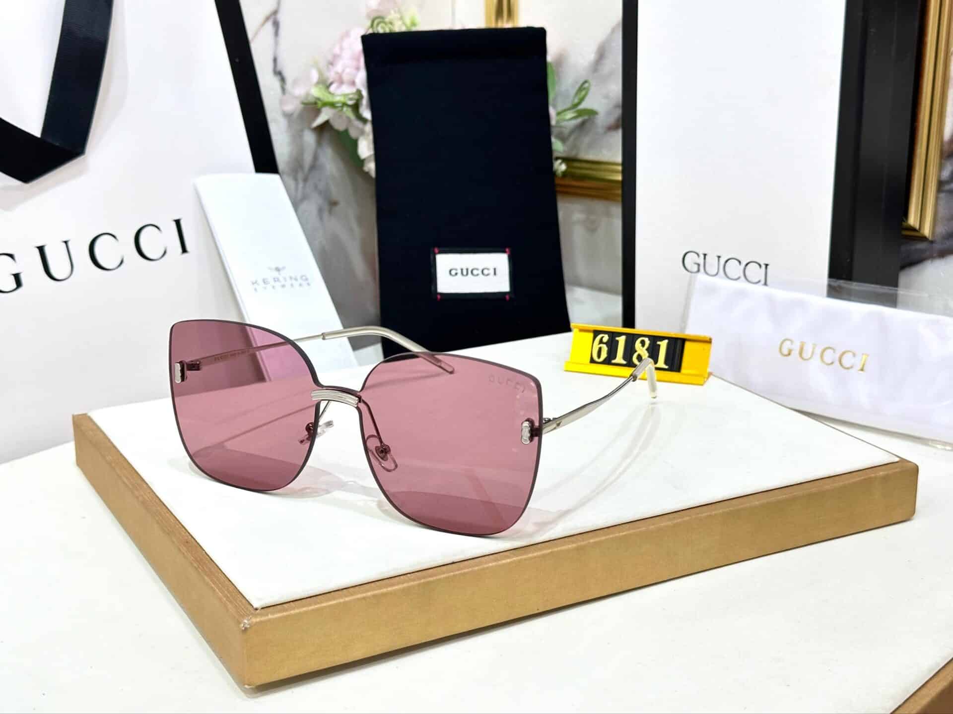 Gucci Branded sunglasses