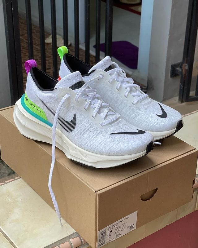 Nike ZoomX Invincible Run Flyknit 3 Running Shoes