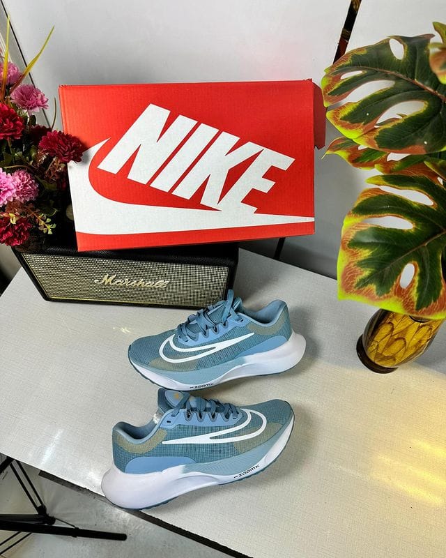 Nike Zoom Fly 5 Running Shoes