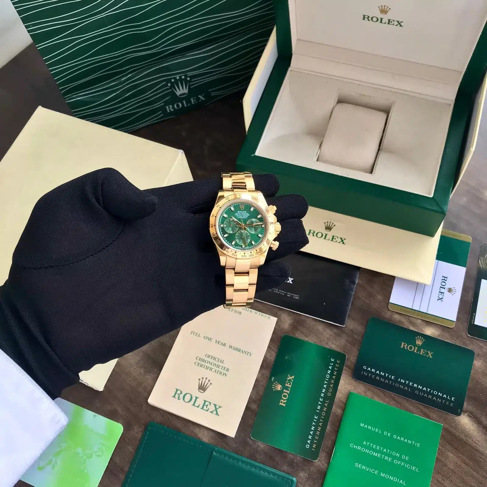 Stylish Rolex Oyster Watch