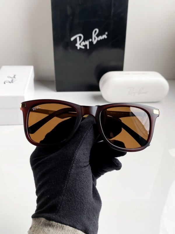 Classy Rayban Gold Brown Sunglasses