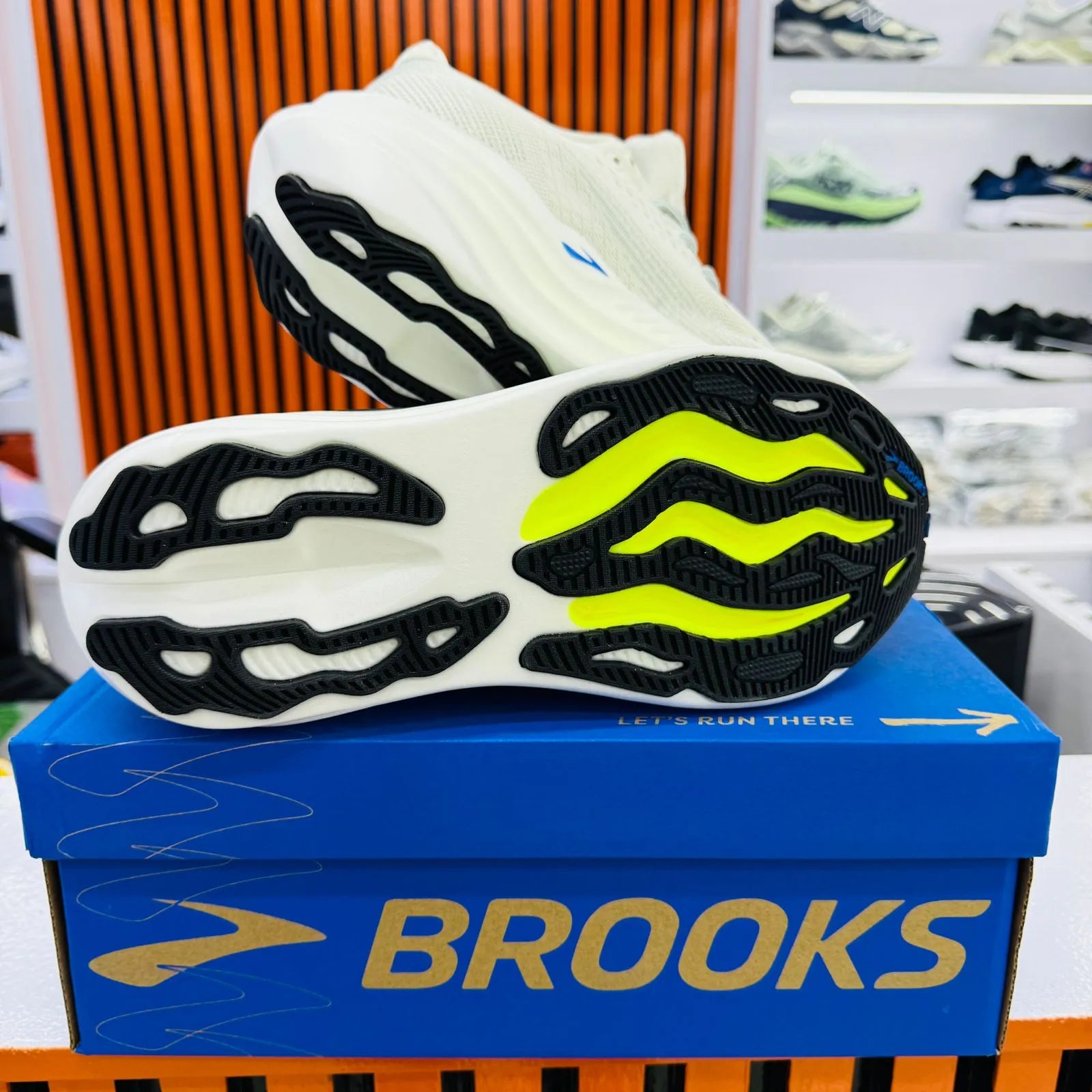 Brooks Glycerin Max Mirror Grade Grey Black Running Shoes