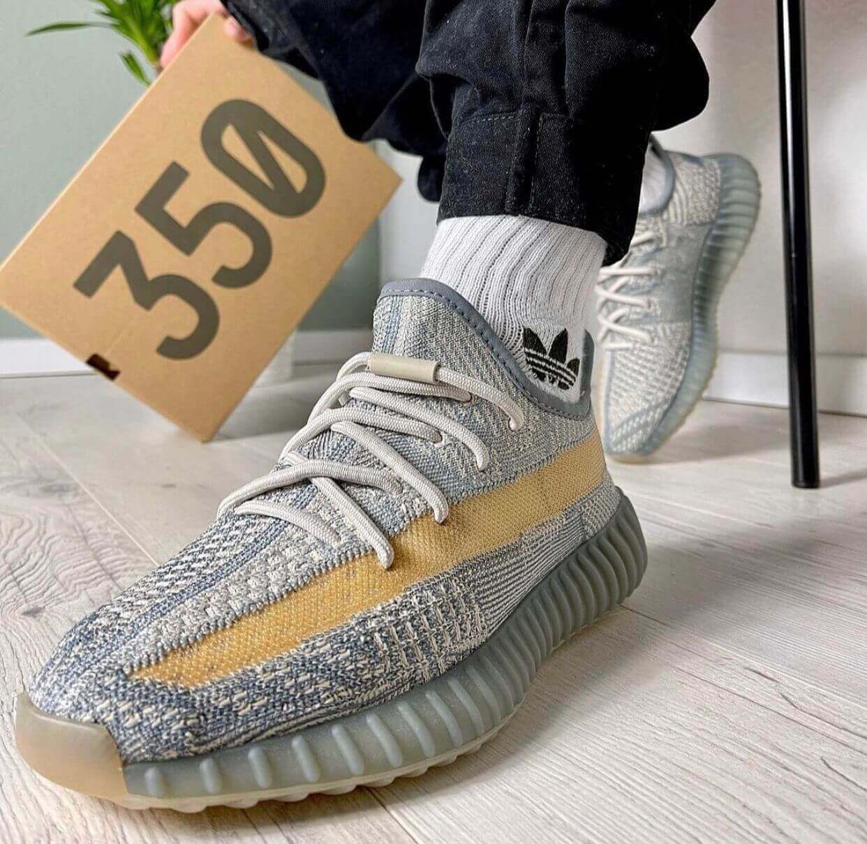 Adidas Yeezy Boost 350 V2 Lsrafil Sneakers