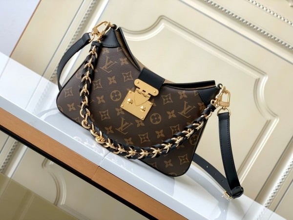 Branded Twinny Hand Bag With Og Box