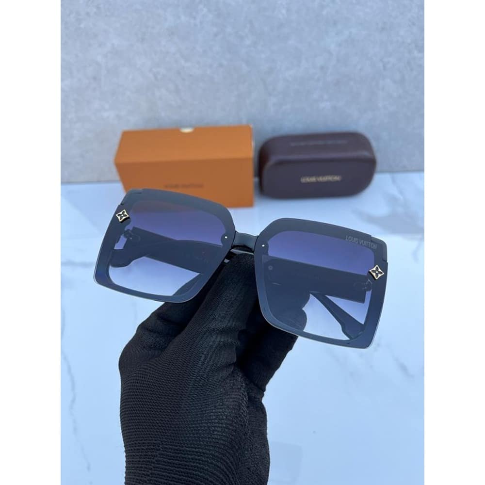 Louis Vuitton Sunglasses For ladies Black