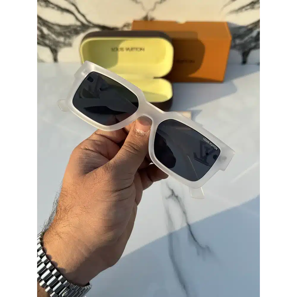 Stylish Men’s Louis Vuitton Sunglasses