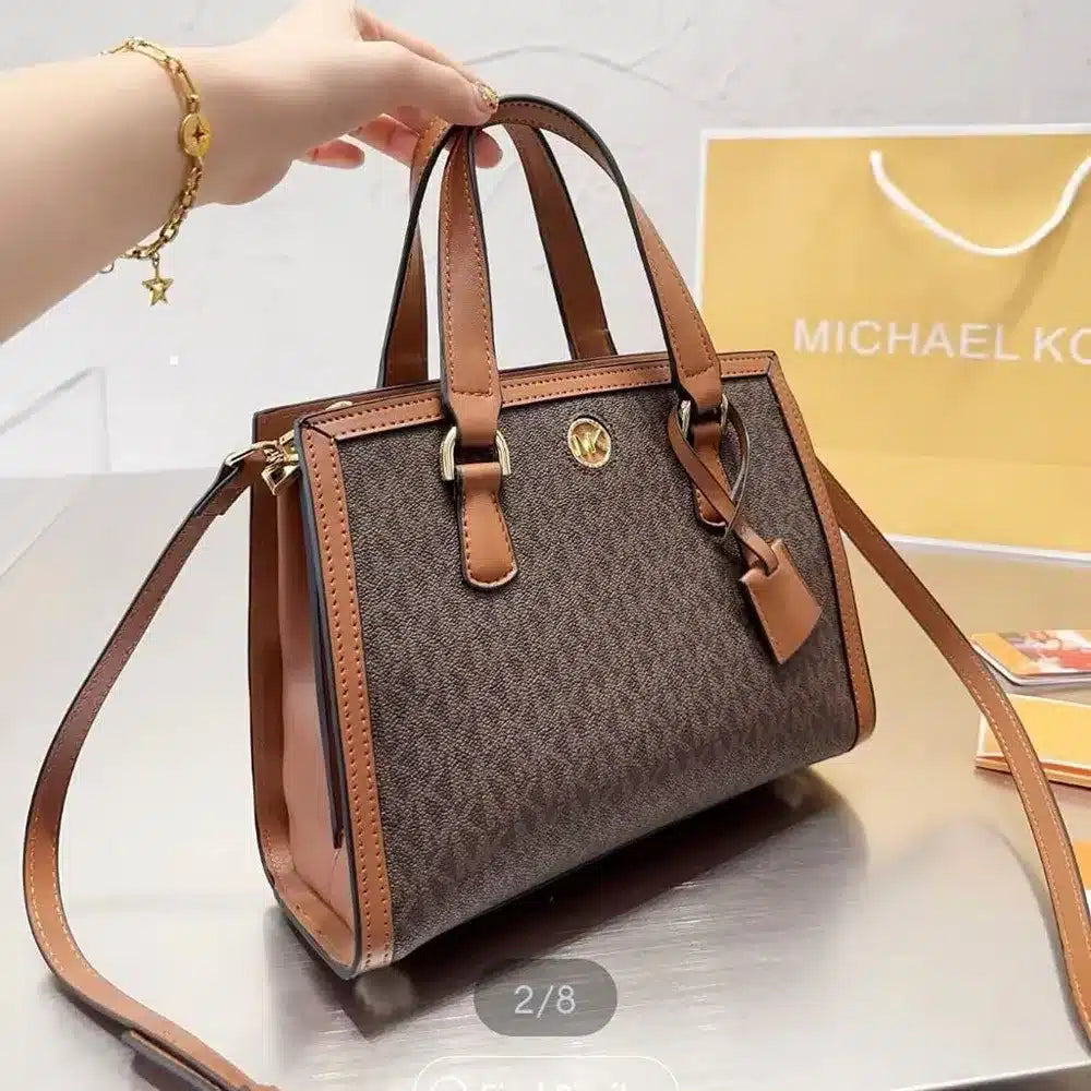 Trendy Women’s Michael Kors Hand Bag
