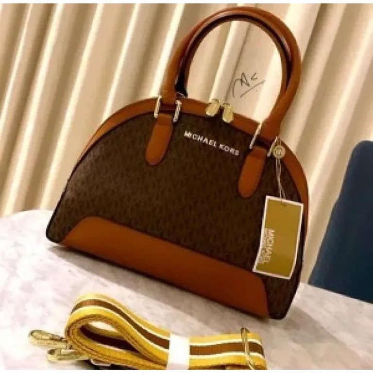 Premium Michael Kors Handbag For Women