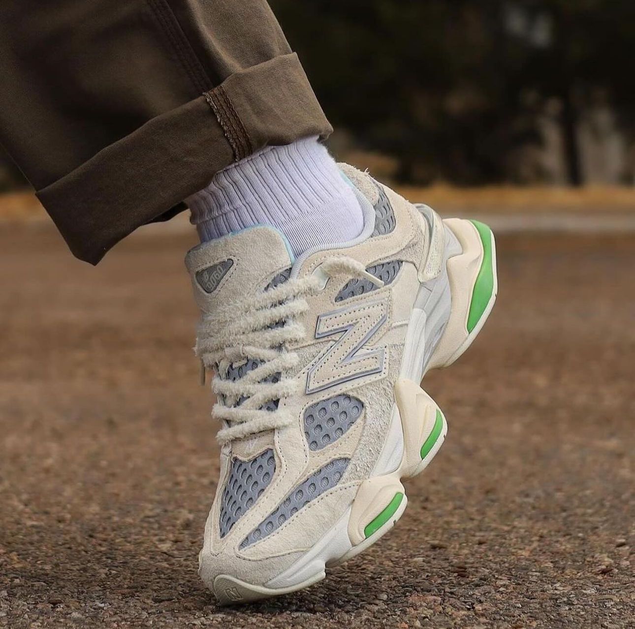 Bricks & Wood 9060 Sneakers