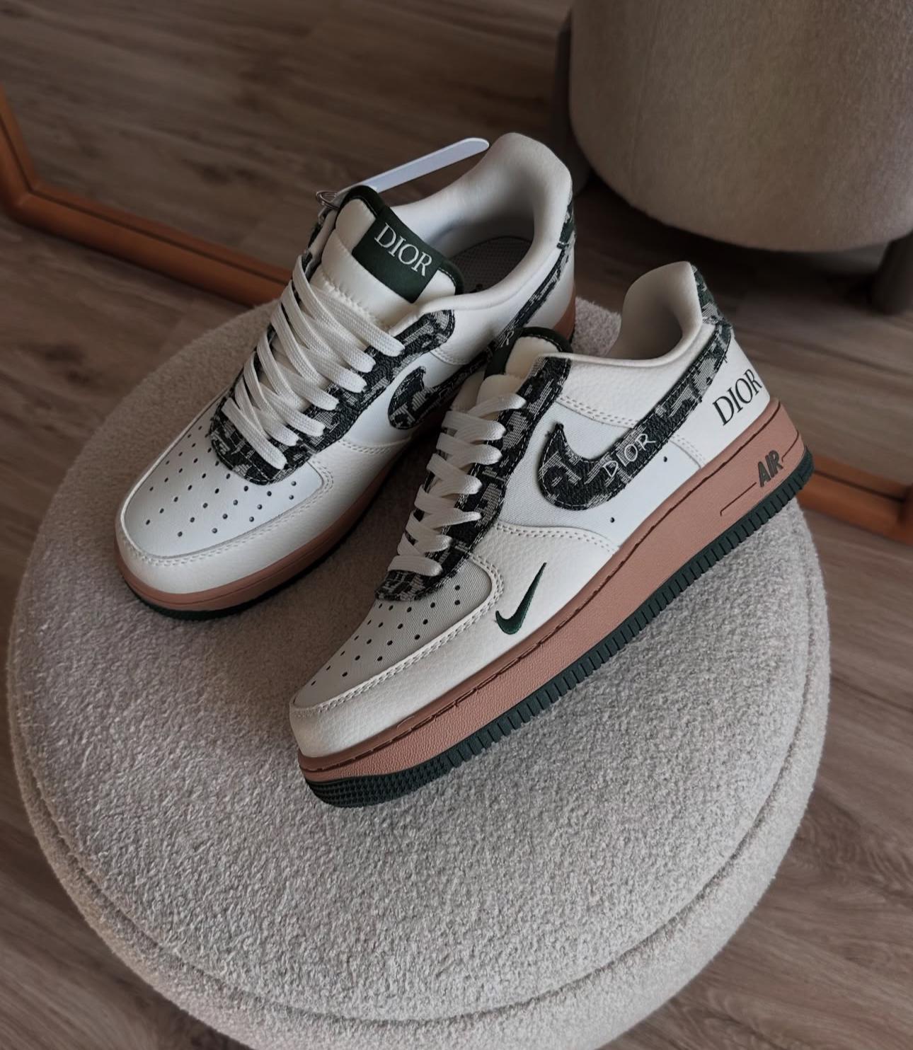 Airforce 1 Dior White Sneakers
