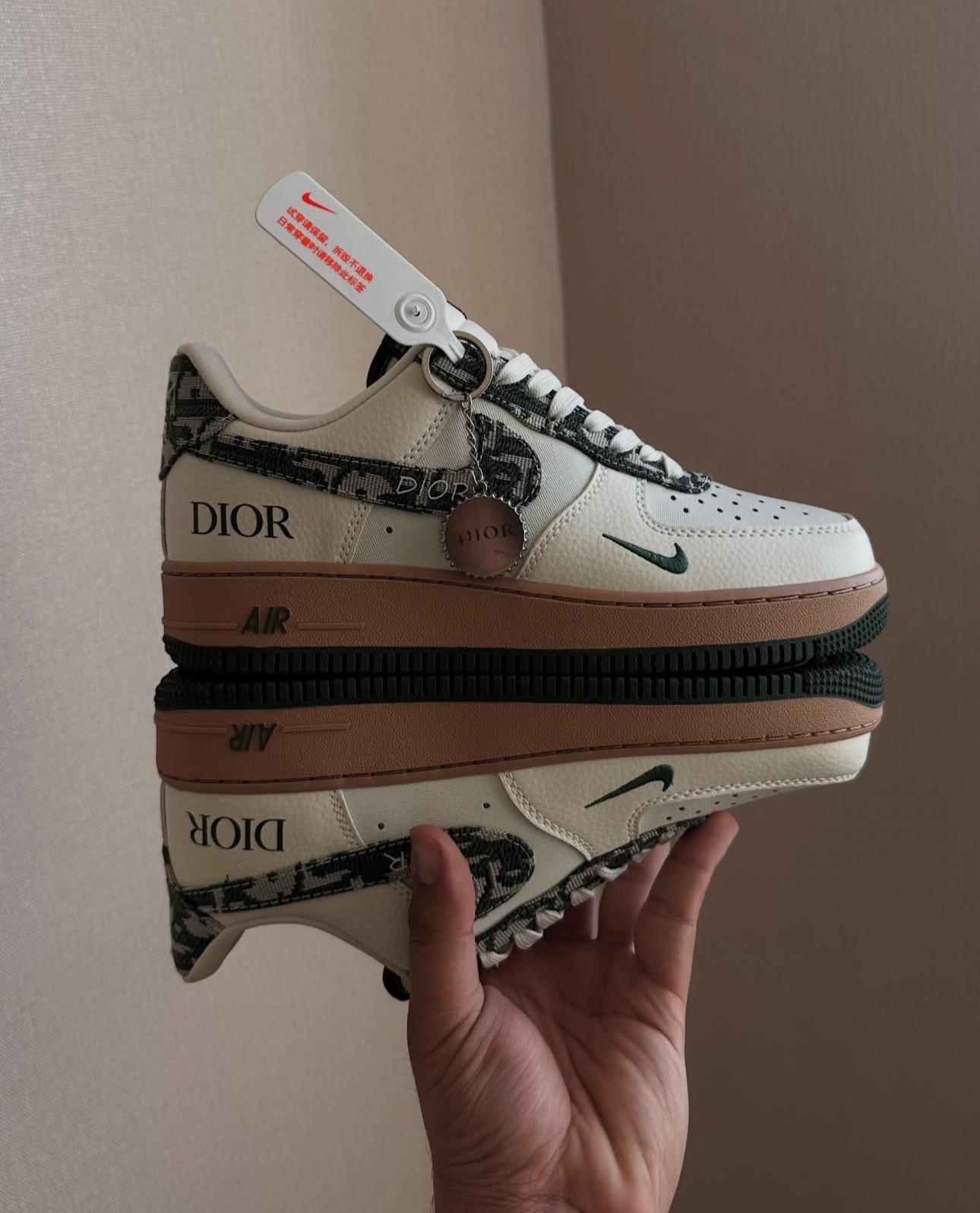 Airforce 1 Dior White Sneakers