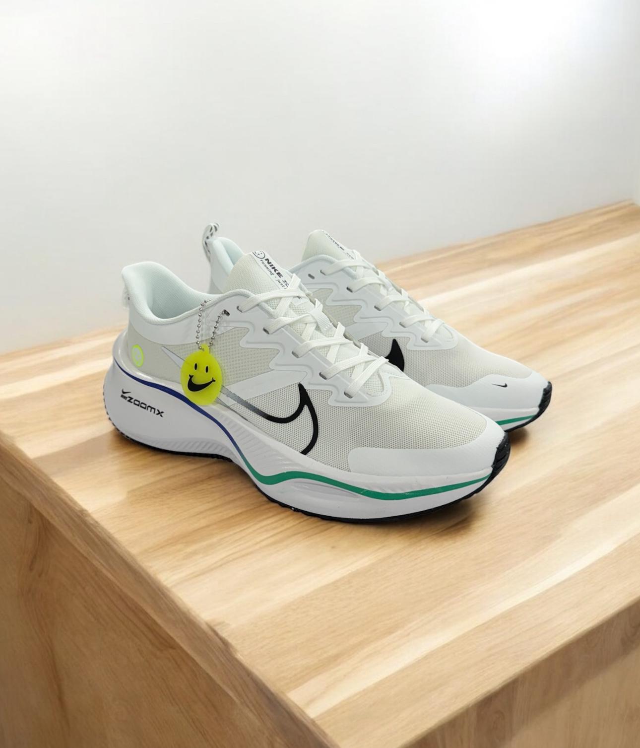 ZoomX Smile White Black Running Shoes