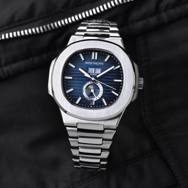 Patek Philippe Watch 5726R Nautilus