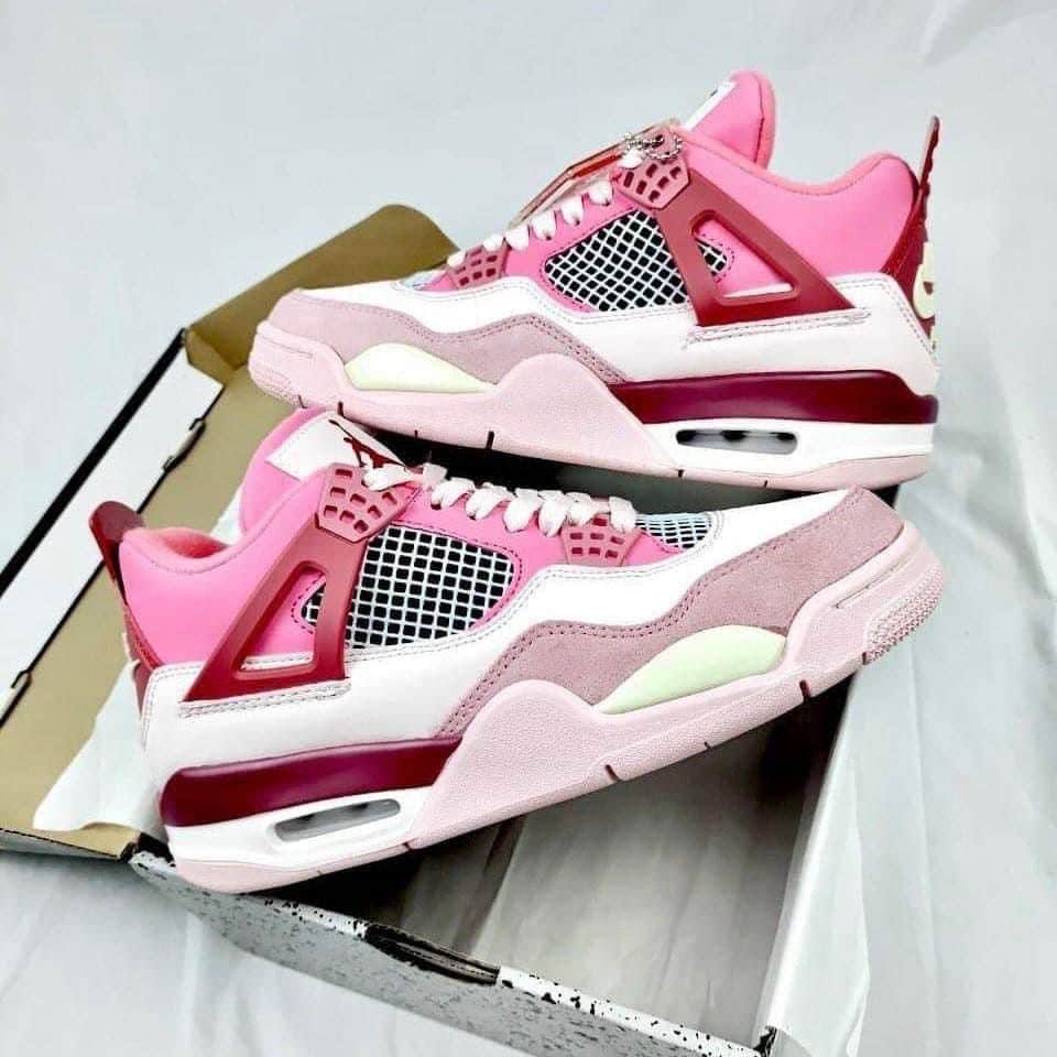 Nike Air Retro 4 Pink Girls Sneakers
