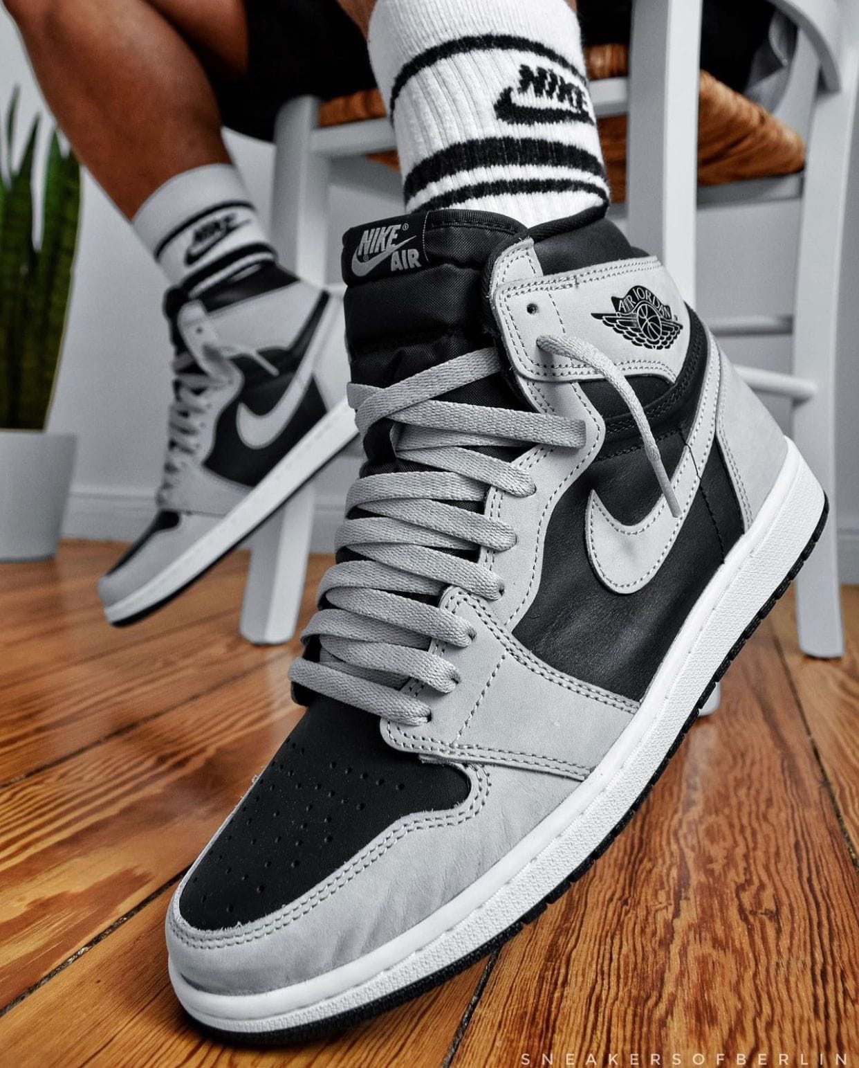 Nike Air 1 Long Sneakers
