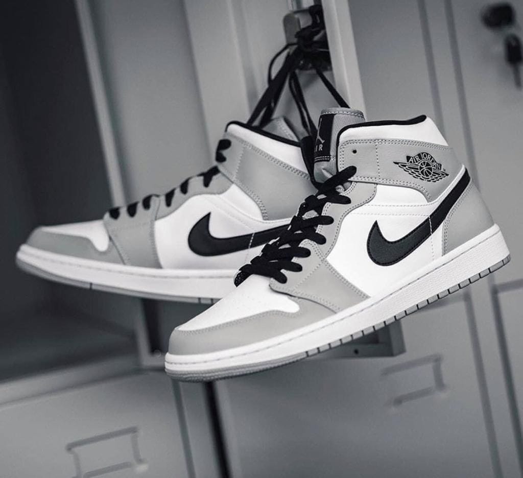 Nike Air 1 Light Smoke Long Sneakers