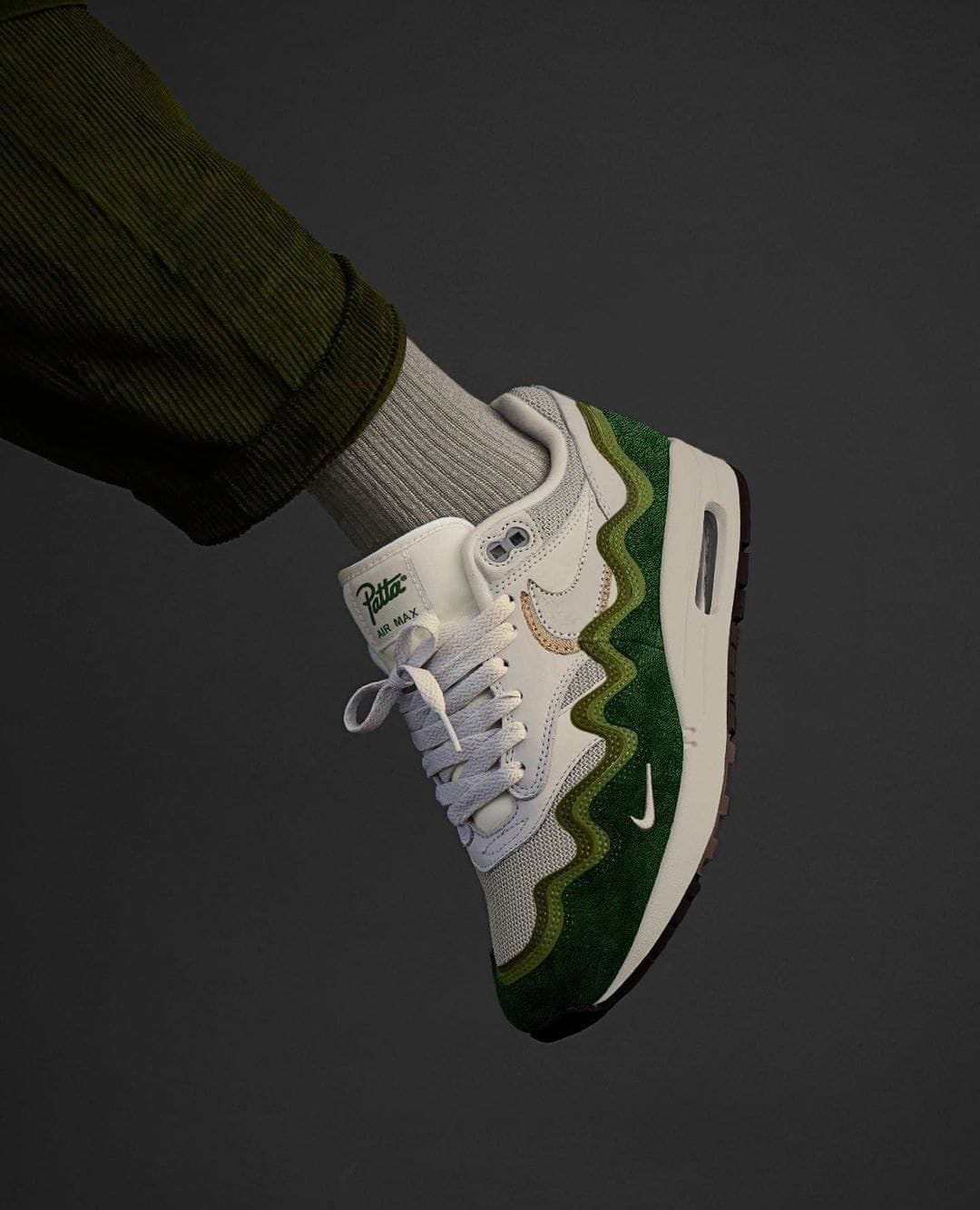 Nike AirMax 1 Patta Sneakers