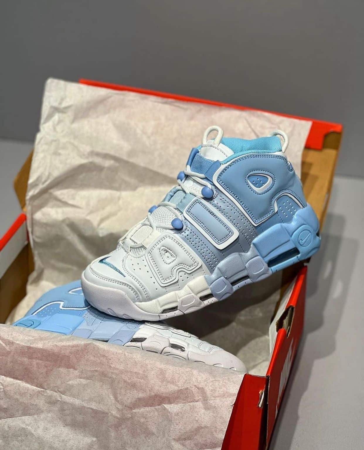 Nike Air More Uptempo Sky White Sneakers