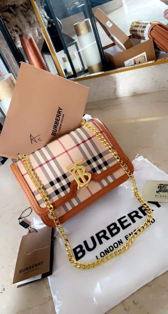 BURBERRY TB SIGNATURE CHAIN SLING BAG