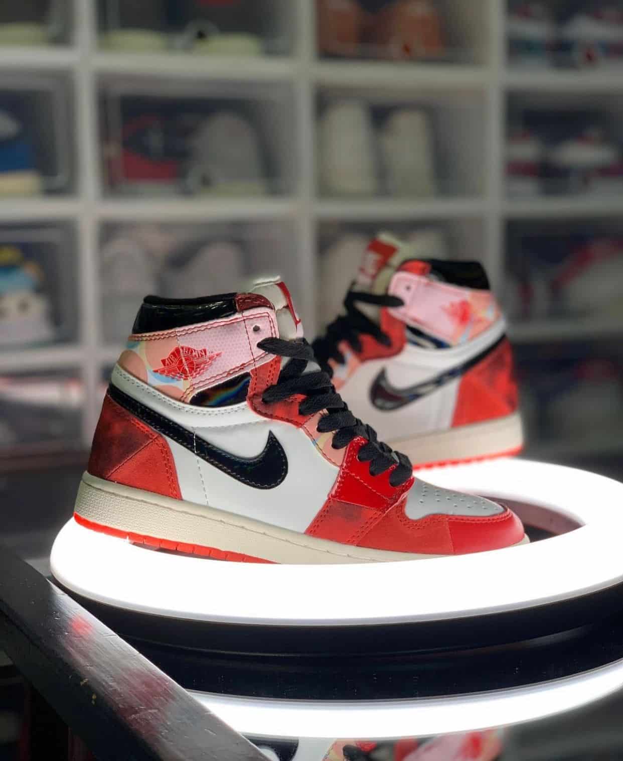 Nike Retro 1 Spider Man Long Sneakers