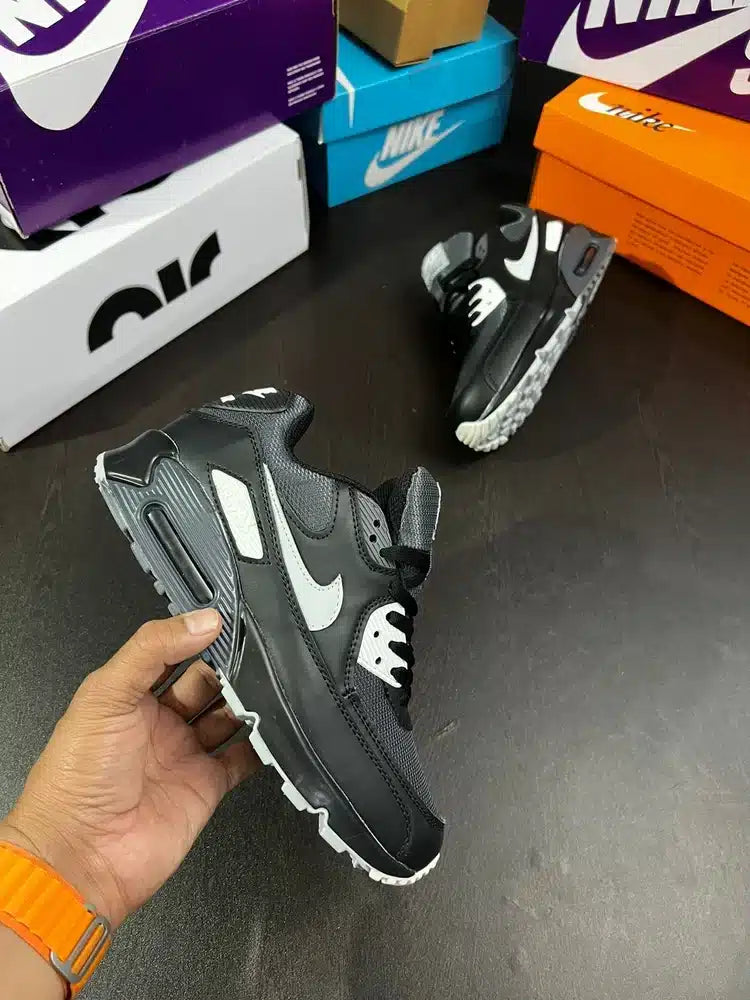 Nike Airmax 90 Black White Running Shoes