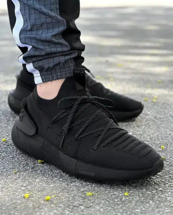 Under Armour Hovr Phantom 3 Full Black Running Shoes