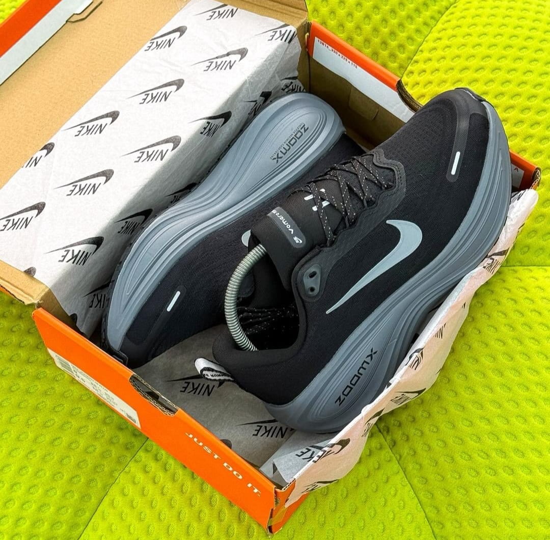 Nike Vomero Plus Black Grey Running Shoes