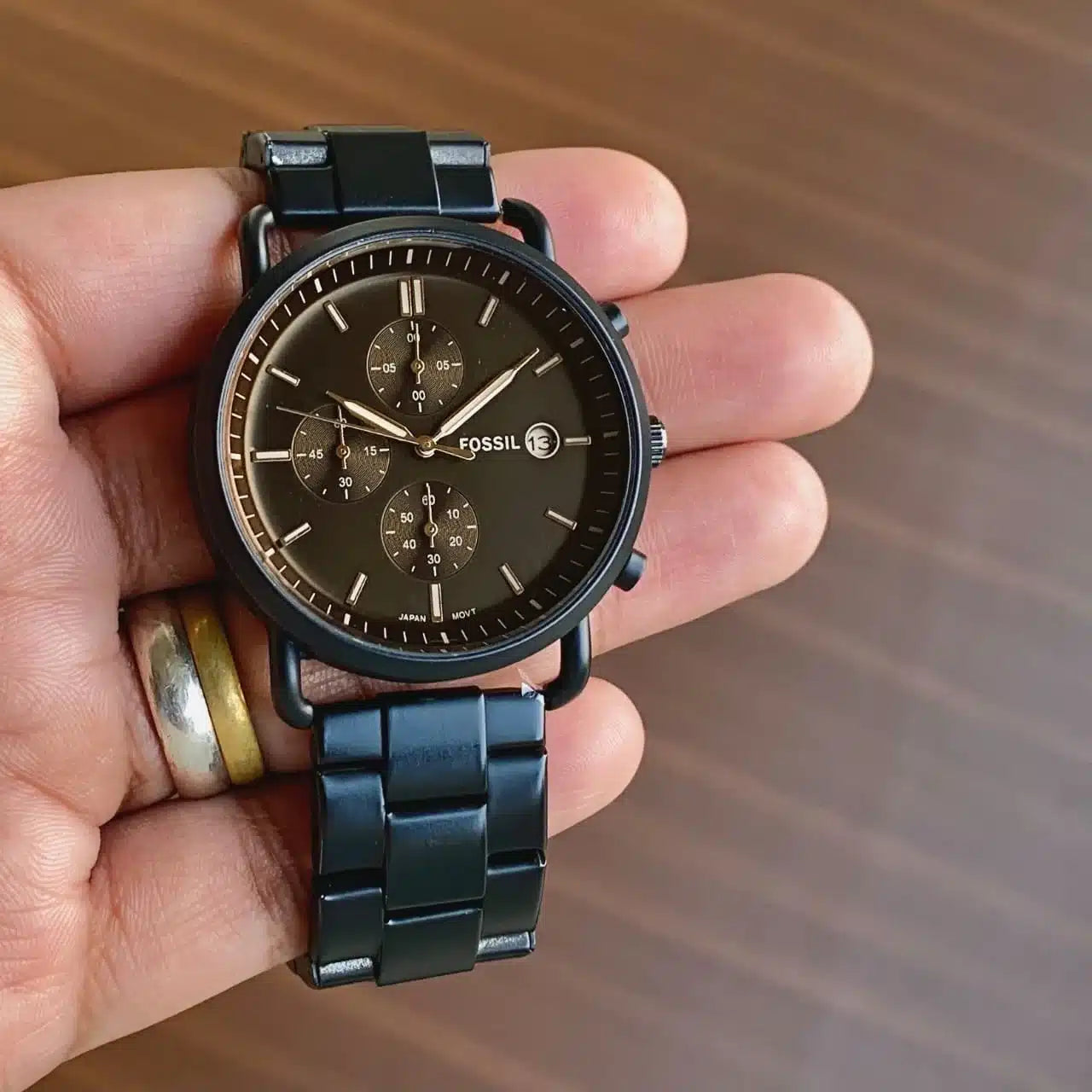Branded New Minimalist Commuter Collection » Mega Fashion