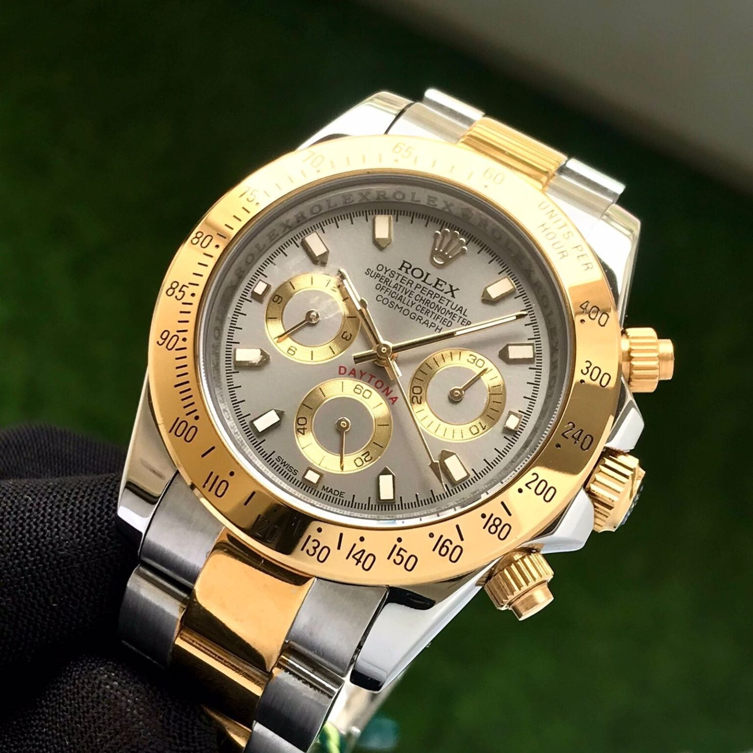 Rolex Cosmograph Daytona Two Tone Gold Automatic Mens Watch
