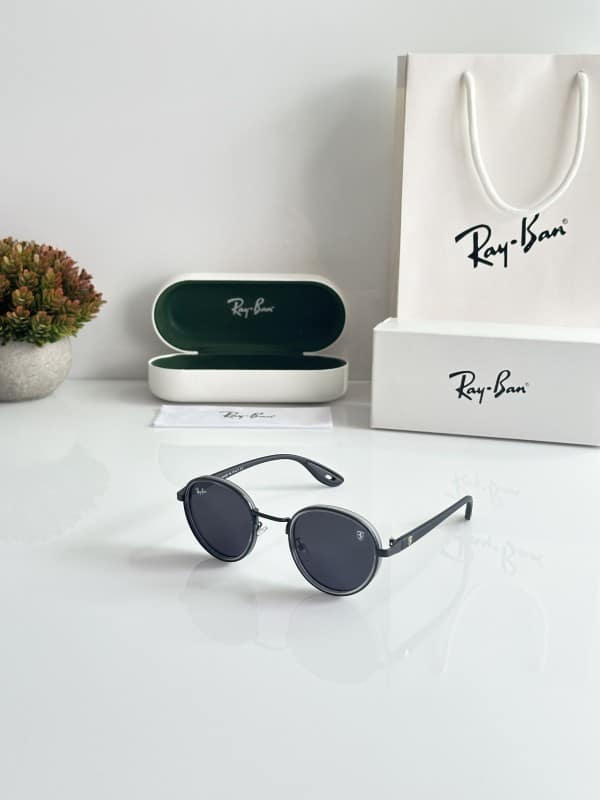 Classy Rayban Sunglasses