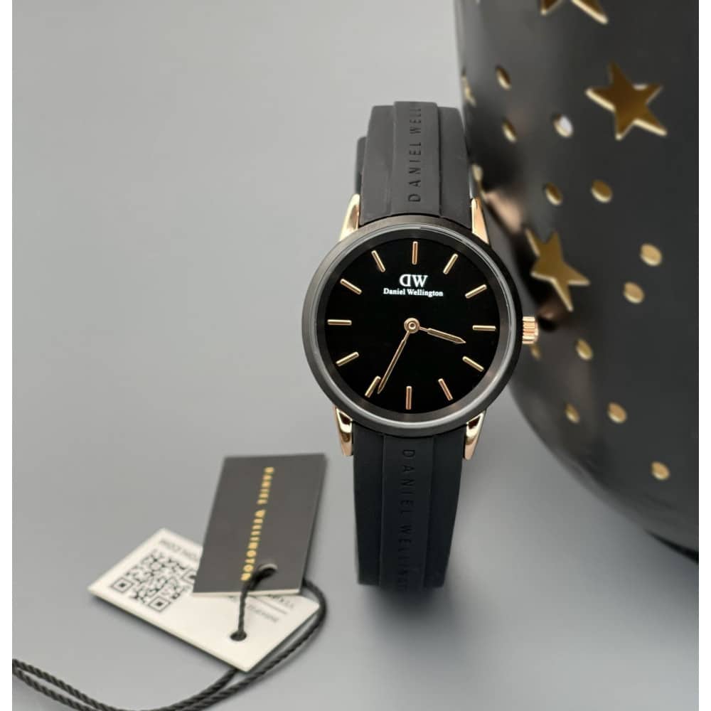 Perfect Combination Of Style And Functionality Watch For Ladies » Mega Fashion