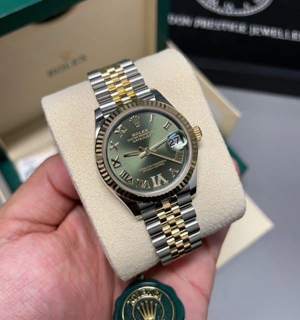 Women's Rolex Watch Round Dial
