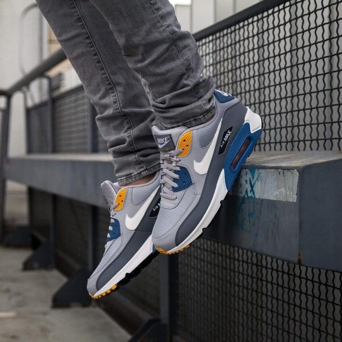 Nike Airmax 90 Running Shoes