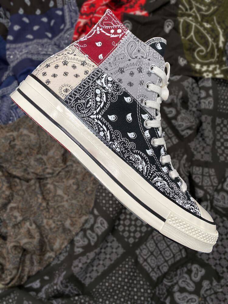 Converse  Chuck Taylor Black Sneakers