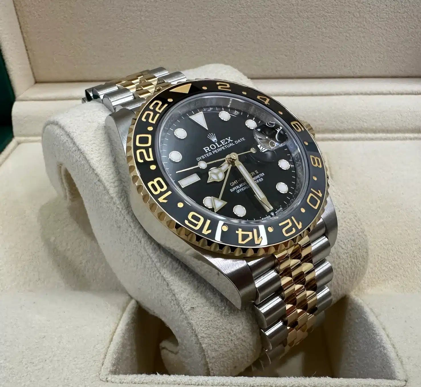 Stylish Rolex GMT Master II Watch
