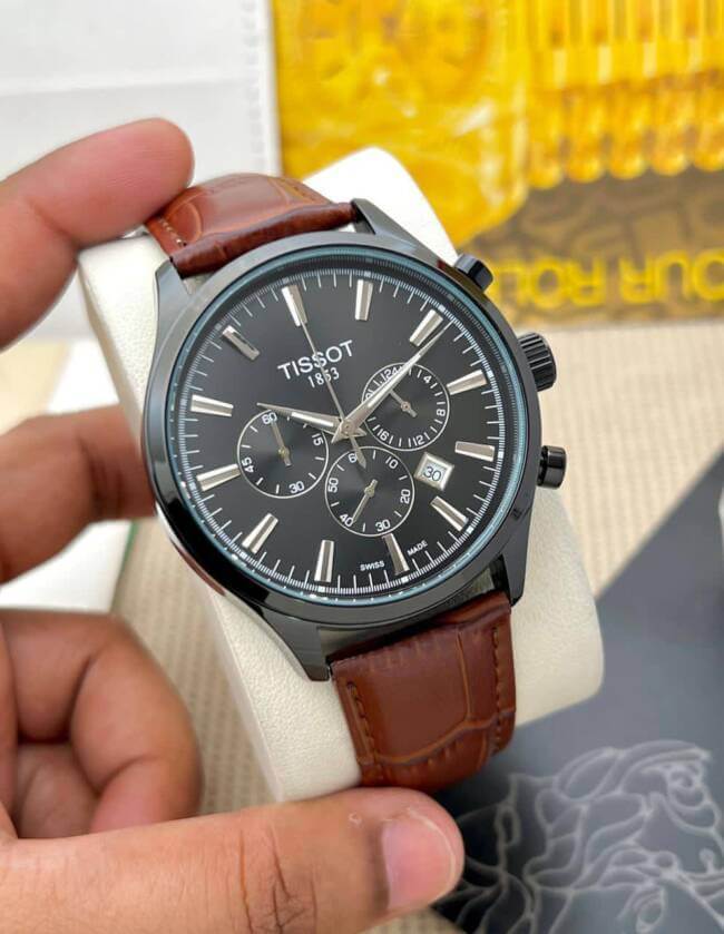 Branded 1853 Leather Black Watch