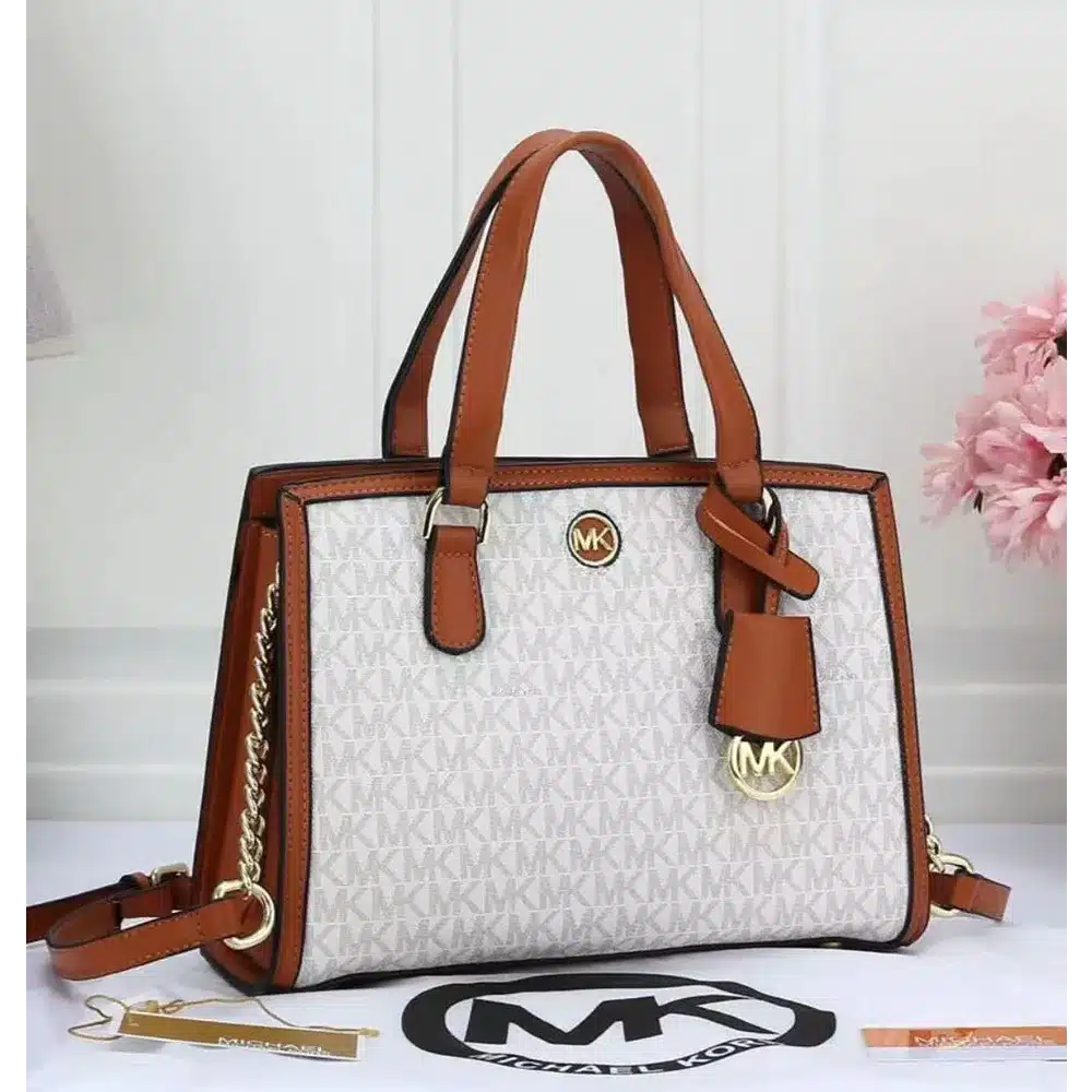 Trendy Women’s Michael Kors Hand Bag