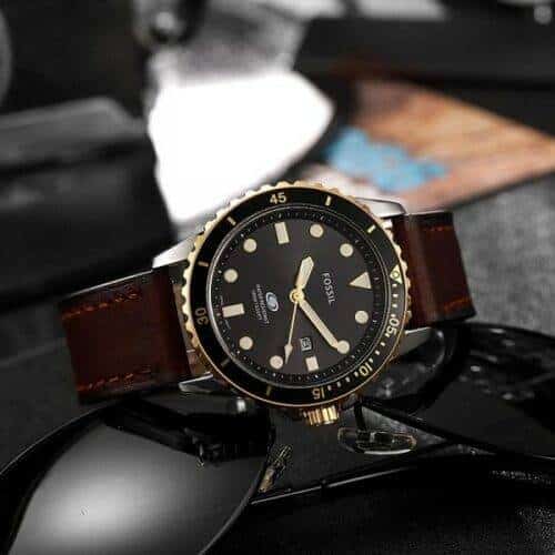 Branded Fossil Duro Watch For Men's
