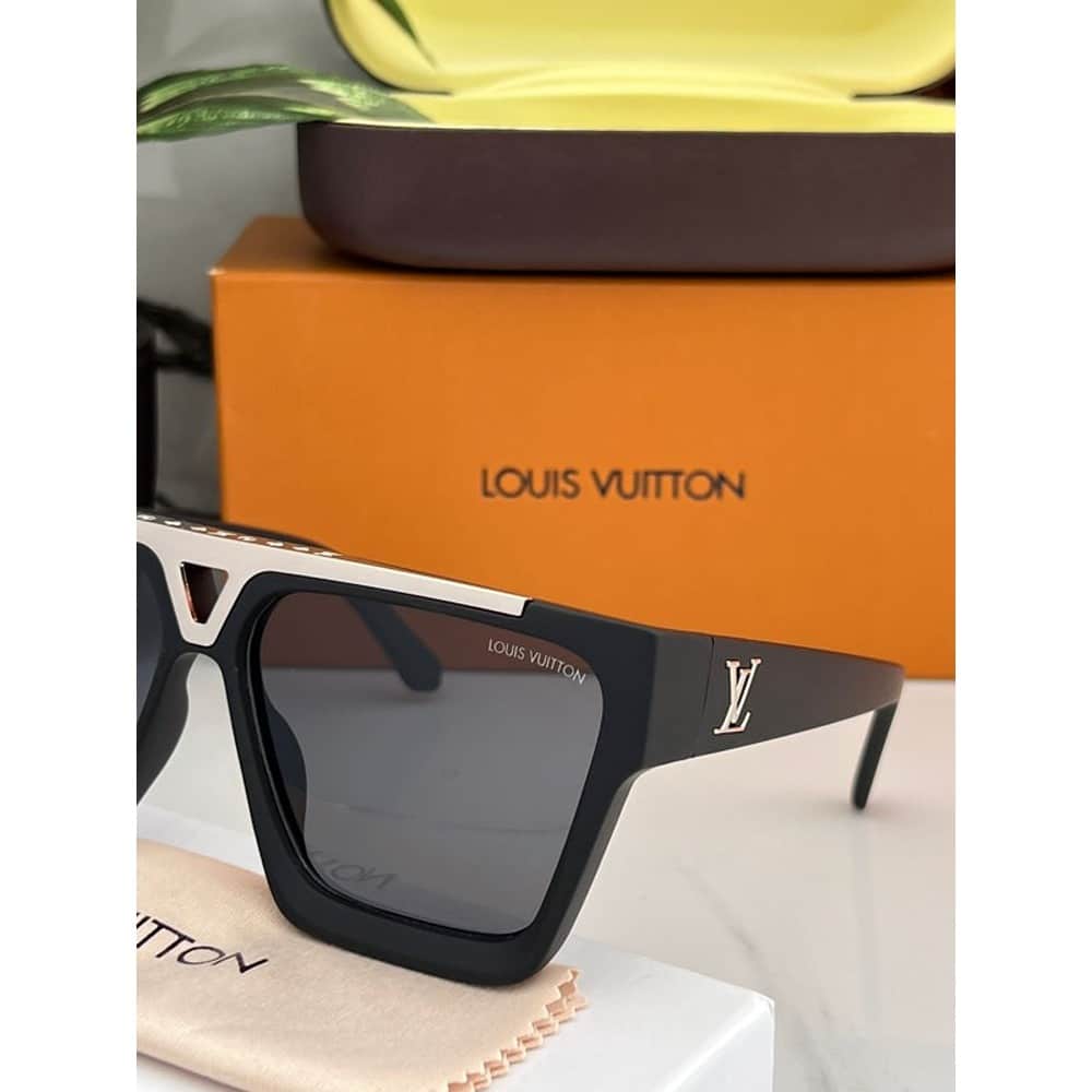 Louis Vuitton 1.1 Evidence Sunglasses