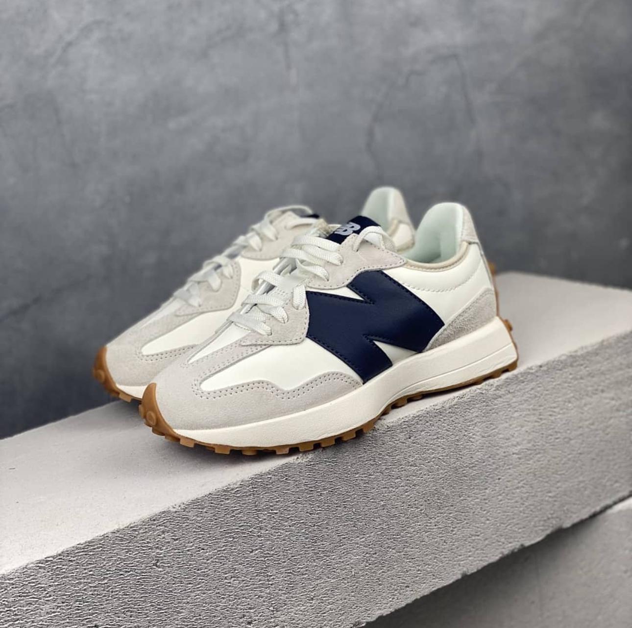 New Balance 327 Navy