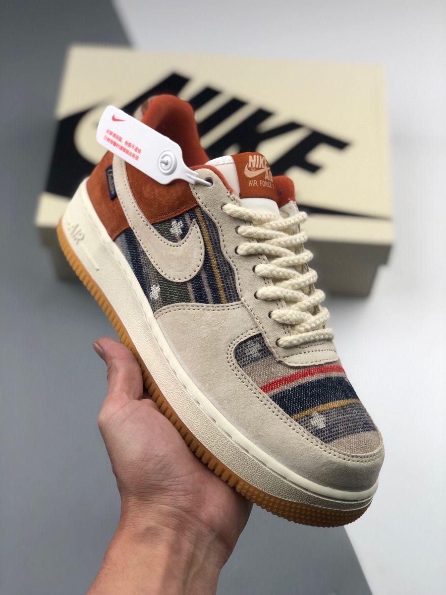 Airforce 1 Dollar Edition Sneakers