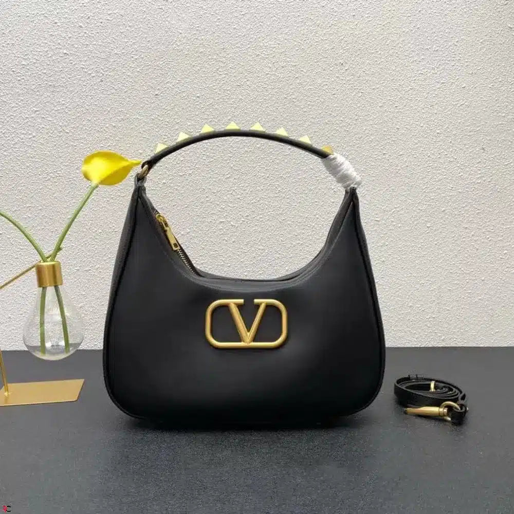 Trendy Women’s Valentino Handbag