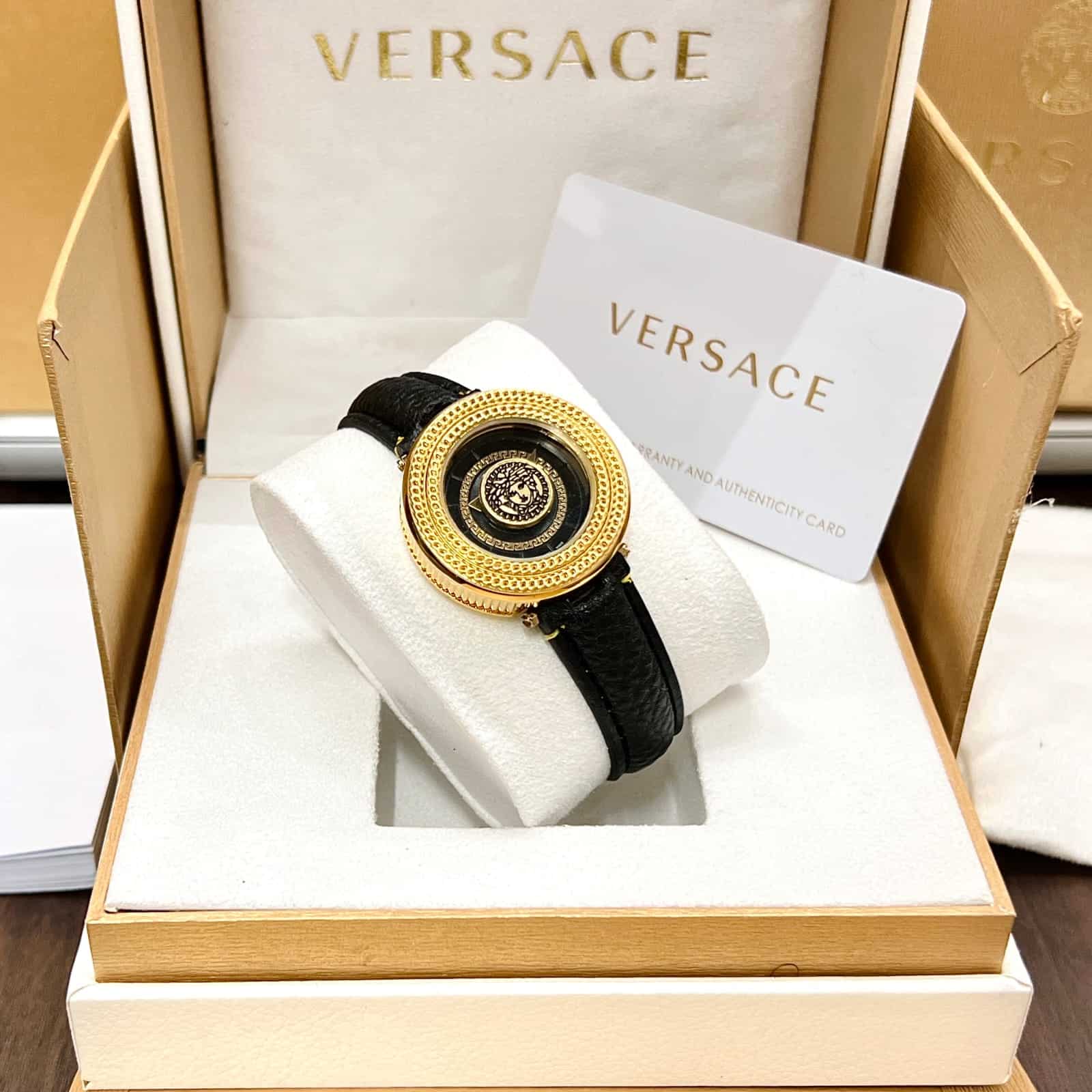 Men's Watches is Back in a version for Men's as V-Metal Icon » Mega Fashion