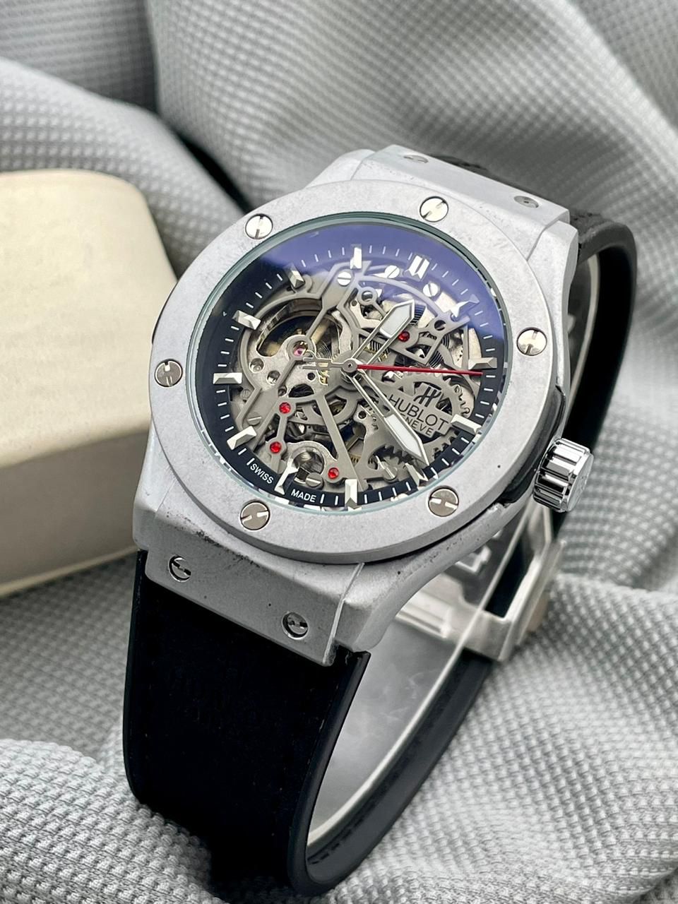 Branded Men's Royal Look Watches » Mega Fashion