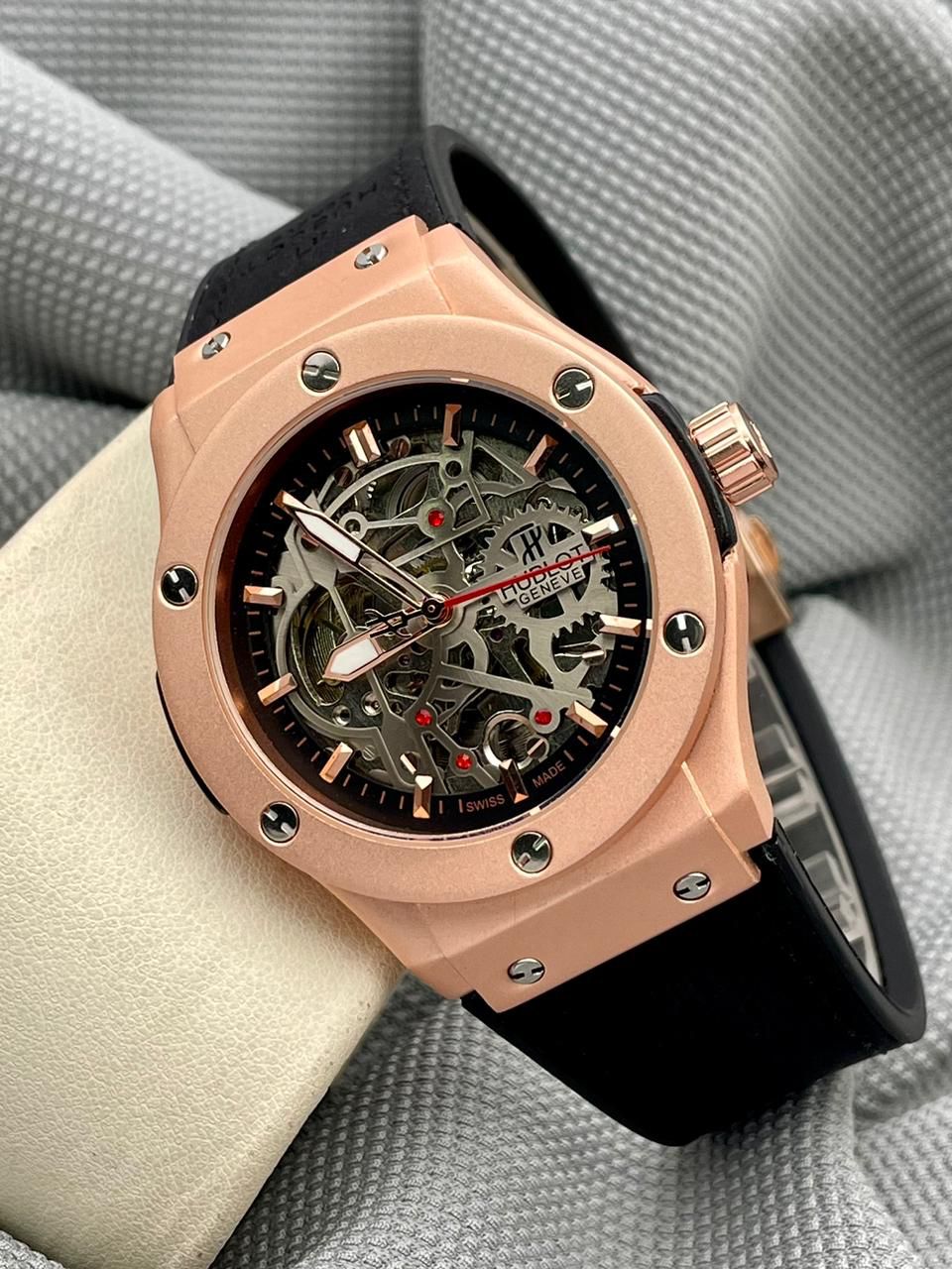 Branded Men's Royal Look Watches » Mega Fashion