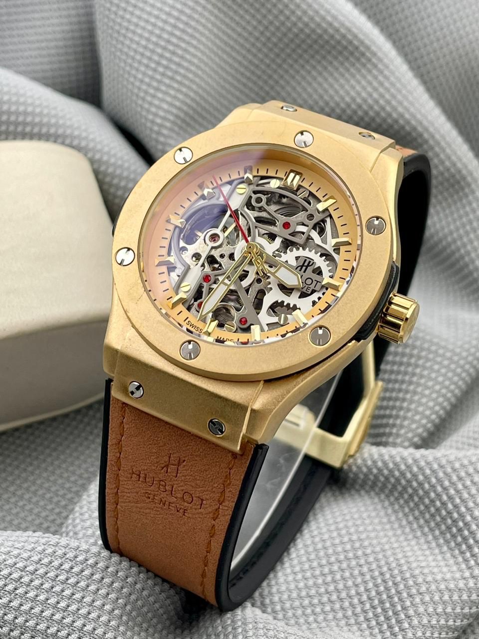 Branded Men's Royal Look Watches » Mega Fashion
