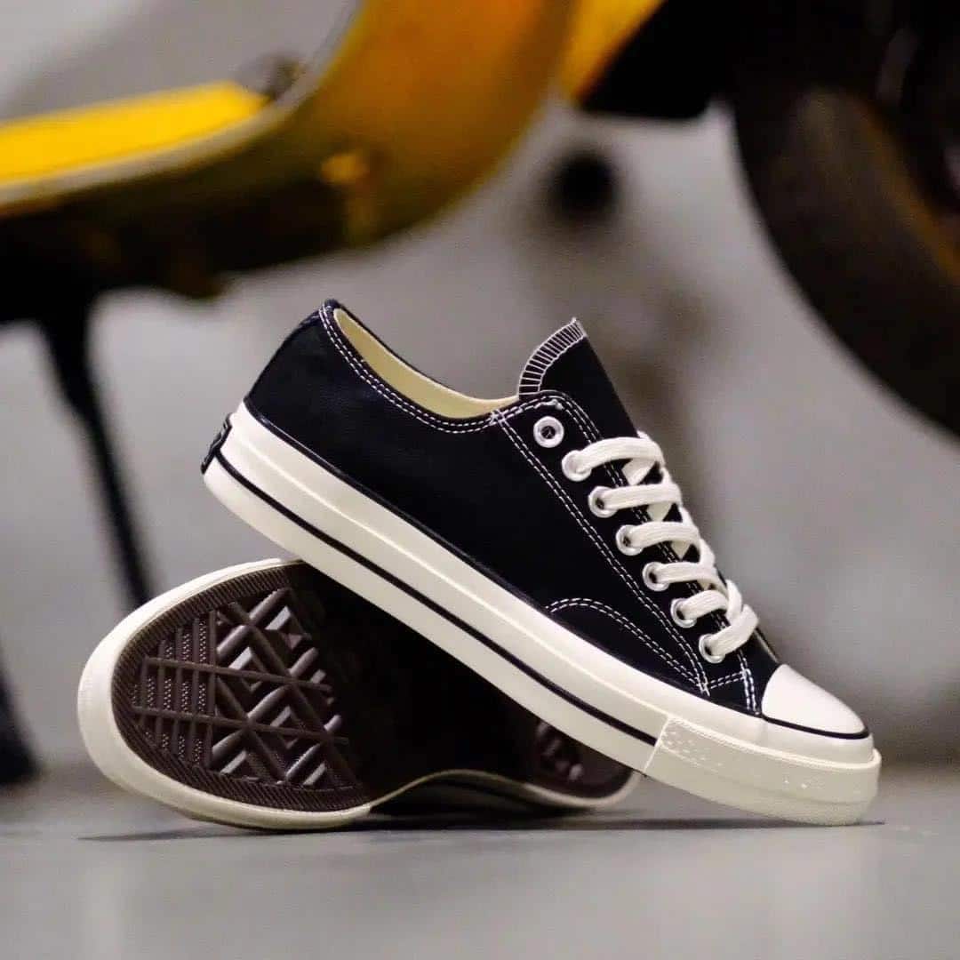 Converse  Chuck 70 Low Black Sneakers