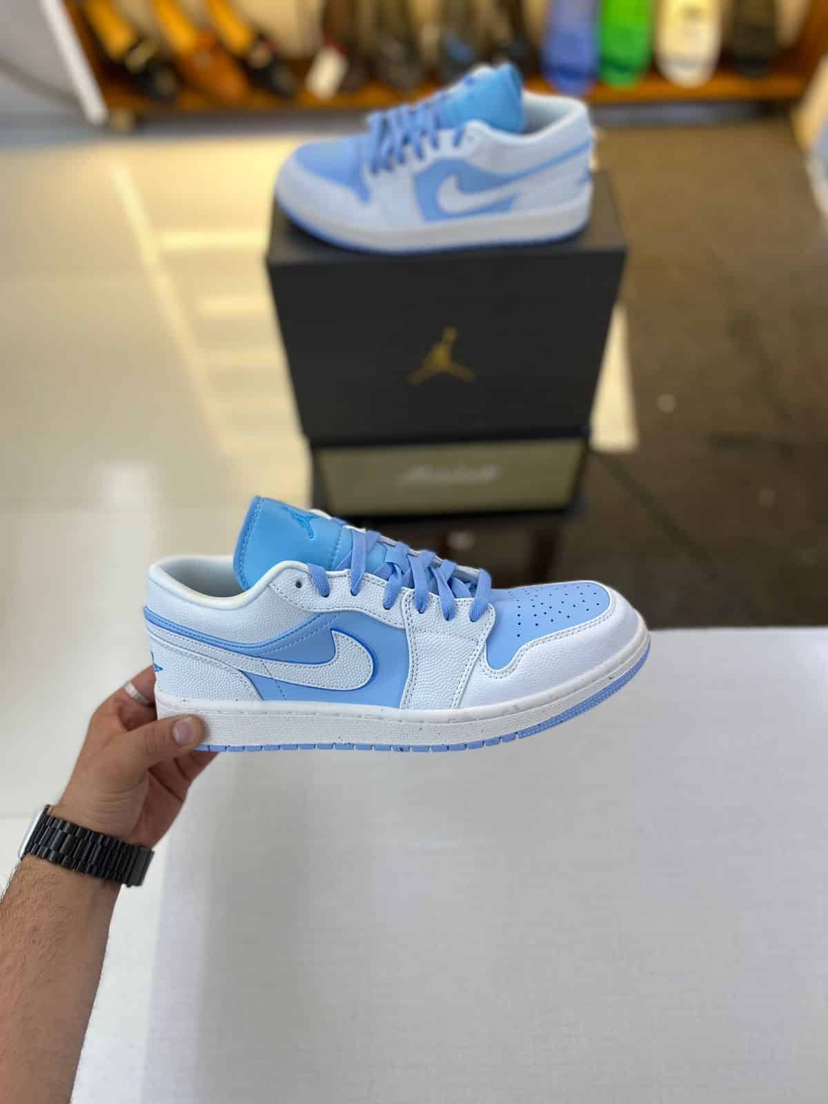 Nike Air 1 Ice Blue Low Sneakers