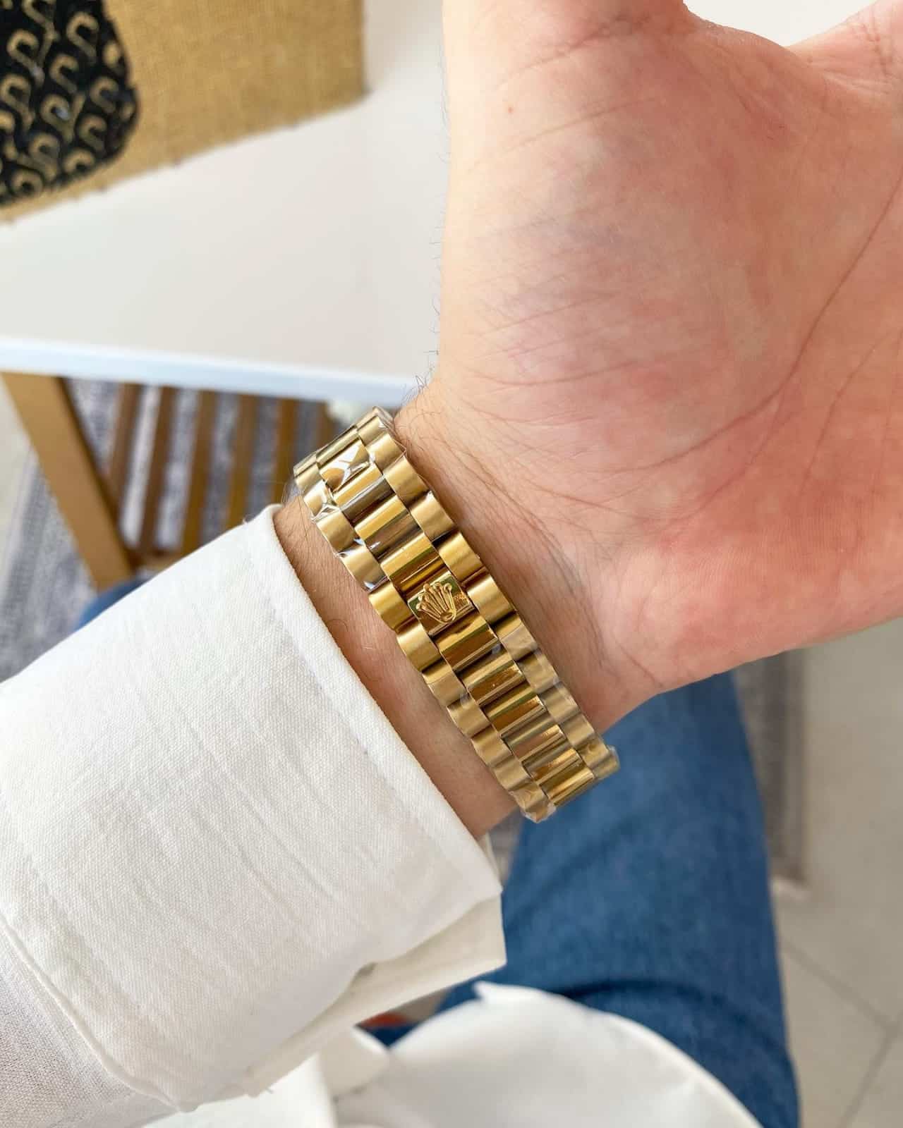 Elevate Your Style with Iconic Rolex Timepiece