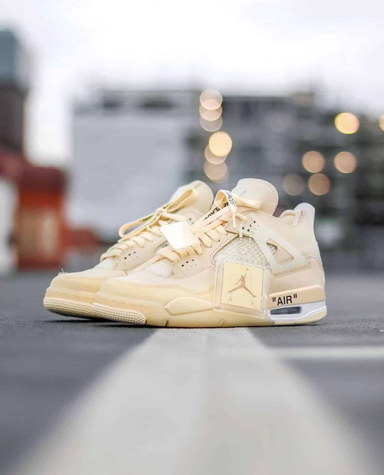 Nike Air Retro 4 Cream Sneakers